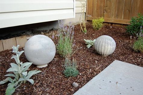 DIY Concrete Garden Globes