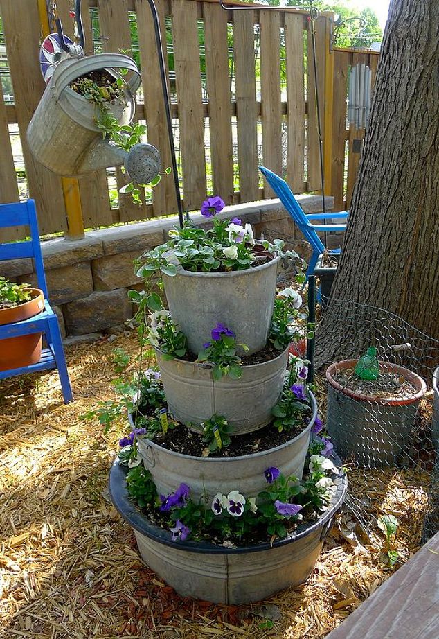Turn some galvanized tubs into a tower garden