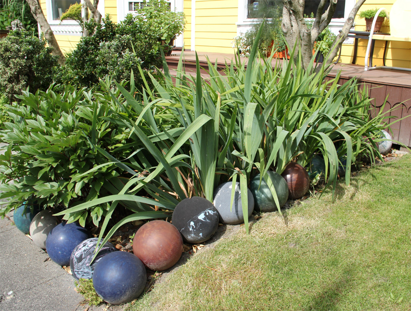 bowling ball edging