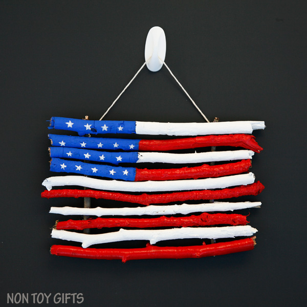 easy american flag craft
