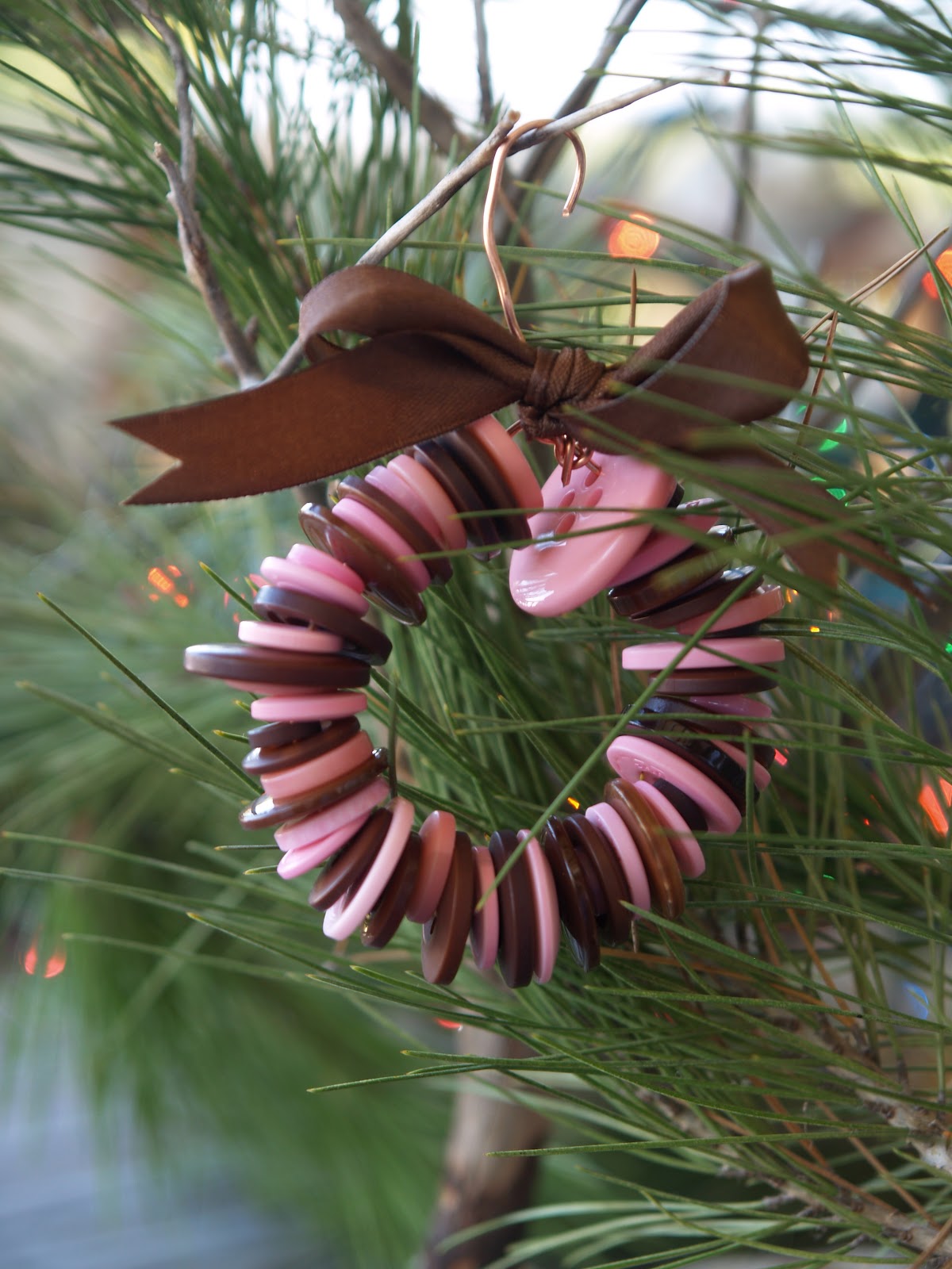 Button Christmas Ornaments