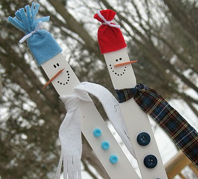 Paint Stick Snowmen