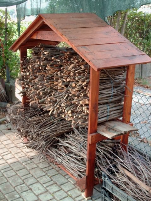 Pallet Shed For Firewood