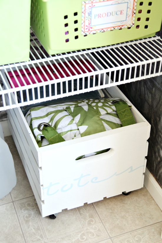 rolling storage bin